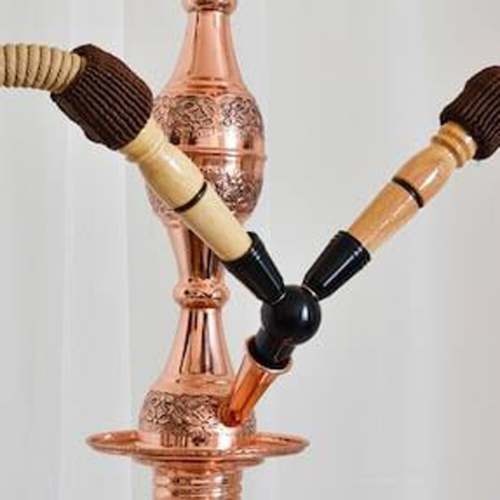 2 ホース シーシャ アダプター (1 ホース シーシャ本体で同時に 2 本のホースを使用できます。)